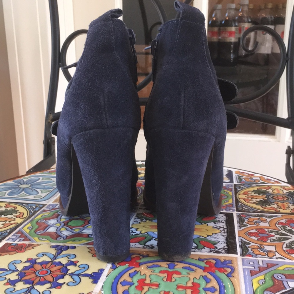 Dolce Vita Navy Suede Platform Booties - Picture 5 of 8